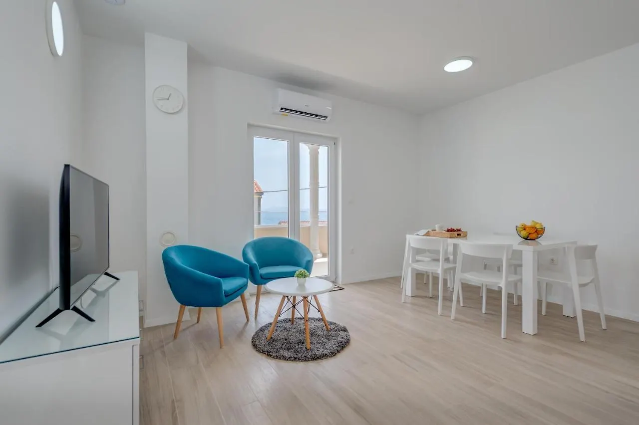 Spacious Modern Apartment Miljak - 1Min To The Beach Trogir 0*,